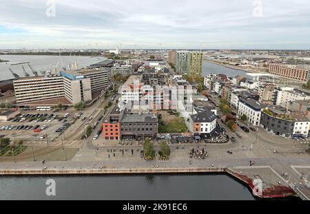 Vue vers le nord depuis le haut du musée MAS, Eilandje, Anvers, Belgique Banque D'Images