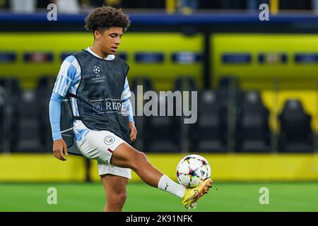 DORTMUND, ALLEMAGNE - OCTOBRE 25 : Ilkay Gundogan (c) de la ville de Manchester lors du match G de la Ligue des champions de l'UEFA entre Borussia Dortmund et la ville de Manchester au parc signal Iduna sur 25 octobre 2022 à Dortmund, Allemagne (photo de Marcel ter Bals/Orange Pictures) Banque D'Images