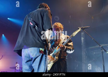 BARCELONE - octobre 17 : l'ère du pilote (duo de musique américain composé des frères Rocky et Ross Lynch) se joue sur scène à Razzmatazz sur 17 octobre 2022 Banque D'Images
