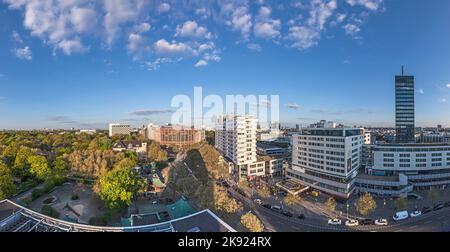 BERLIN, ALLEMAGNE - 2 MAI 2016 : vue panoramique de Berlin depuis le haut du jardin zoologique Banque D'Images