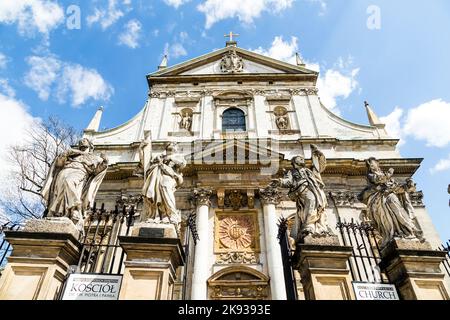 CRACOVIE, POLOGNE - 4 MAI 2014 : Eglise des Saints Pierre et Paul dans le quartier de la vieille ville. C'est la plus grande des églises historiques de Cracovie en termes de sièges Banque D'Images