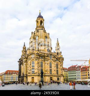 DRESDE, ALLEMAGNE - SEP 17, 2008: Vue de Frauenkirche à Dresde, Allemagne. Reconstruite après la deuxième guerre mondiale, la cathédrale est maintenant l'un des plus vi Banque D'Images