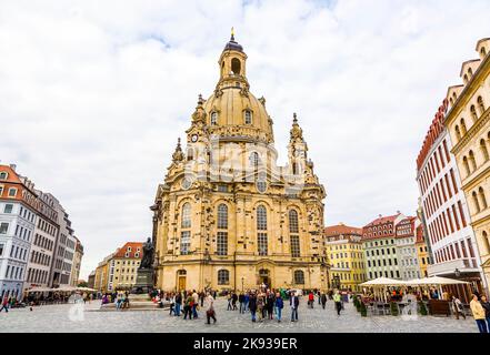 DRESDE, ALLEMAGNE - SEP 17, 2008: Vue de Frauenkirche à Dresde, Allemagne. Reconstruite après la deuxième guerre mondiale, la cathédrale est maintenant l'un des plus vi Banque D'Images