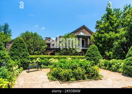 THEODORE, Etats-Unis - 18 JUILLET 2013: Visitez les jardins de Bellingraths et la maison à Theodore, Etats-Unis. Le jardin a été construit en 1917 par Walter Bellingrath. Banque D'Images