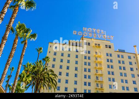 HOLLYWOOD, Etats-Unis -JUIN 26 : façade du célèbre hôtel historique Roosevelt sur 26 juin, 2012 à Hollywood, Etats-Unis. Il a d'abord ouvert sur 15 mai 1927. Il est maintenant mana Banque D'Images