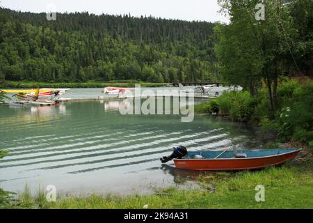 Avions de mer garés sur la péninsule de Kenai Borough, Alaska Banque D'Images