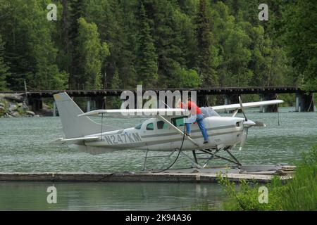 Avion de mer garée sur la péninsule de Kenai Borough, Alaska Banque D'Images