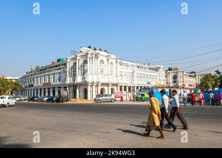 DELHI, INDE - NOVEMBRE 16 : Connaught place est l'un des plus grands centres financiers, commerciaux et d'affaires le 16,2 012 novembre à Delhi, Inde. Nommé d'après t Banque D'Images