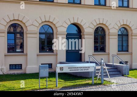 Ministère des Affaires sociales, de la Santé et des Sports de l'État de Mecklembourg-Poméranie occidentale, basé dans l'historique Marstall Schwerin Banque D'Images