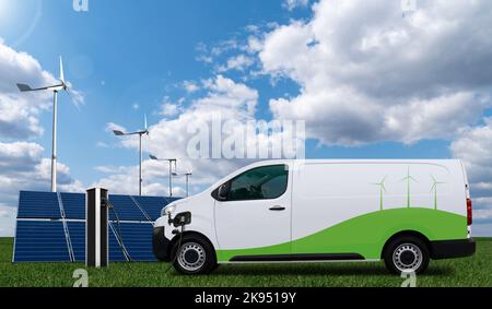 Fourgonnette électrique avec station de charge sur fond de panneau solaire et d'éoliennes. Banque D'Images