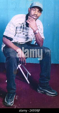 Photo de la famille non datée de la police métropolitaine de Marvin Couson, qui a été abattu à l'extérieur de la boîte de nuit Lime à Shoreditch, dans l'est de Londres sur 12 mai 2002 et est décédé 13 ans plus tard des suites de blessures catastrophiques. La famille déchirée d'un homme qui a couché dans un lit d'hôpital pendant 13 ans avant de mourir de blessures par balle a décrit leur tourment émotionnel que son tueur marche librement. Date de publication : mercredi 26 octobre 2022. Banque D'Images