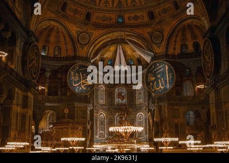 Une belle photo de l'intérieur de la cathédrale Sainte-Sophie à Istanbul, Turquie Banque D'Images