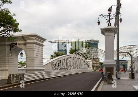 Le pont Anderson, à Singapour, immédiatement après la course de rue de F1 Banque D'Images