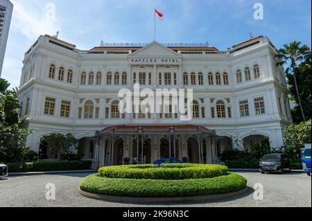 Élévation avant de l'hôtel Raffles, Singapour Banque D'Images