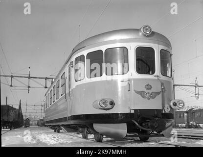 Chemins de fer d'État, SJ YCO6. Voiture avec panier en acier. Les premiers véhicules ont été déposés en circulation régulière en juin 1953. Banque D'Images