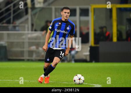 Milan, Italie - 26 octobre 2022, Kristjan Asllani (FC Inter) lors de la Ligue des champions de l'UEFA, match de football du Groupe C entre le FC Internazionale et Viktoria Plzen (Pilsen) sur 26 octobre 2022 au stade Giuseppe Meazza à Milan, Italie - photo Morgese-Rossini / DPPI Banque D'Images