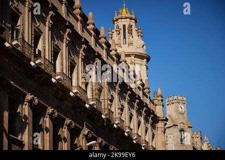 Catalogne capitale Barcelone en Espagne. Hôtel Colonial Barcelona donnant sur la via Laietana Banque D'Images