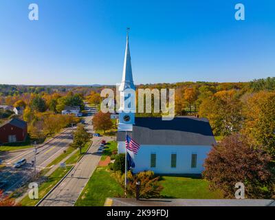 Première église paroissiale congrégationale au 180 York Street, dans le centre-ville historique du village de York, Maine ME, Etats-Unis. Banque D'Images