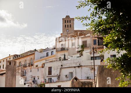 Port ville Ibiza Iles Baléares, Espagne Mer méditerranée, vieille ville Château d'Ibiza Banque D'Images