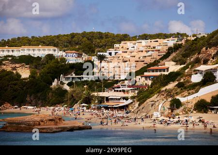 Ibiza Iles Baléares, Espagne Mer méditerranée, Cala Tarida plage dans la région Sant Josep Banque D'Images