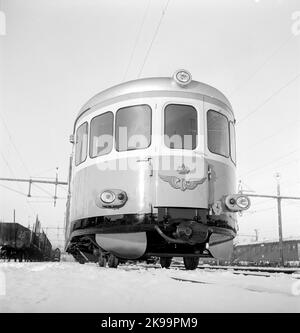 Chemins de fer d'État, SJ YCO6. Voiture avec panier en acier. Les premiers véhicules ont été déposés en circulation régulière en juin 1953. Banque D'Images