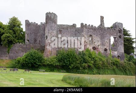 Une promenade autour du château de Laugharne dans le Carmarthenshire, prenant diverses photos d'intérêt. Numéro 4031 Banque D'Images