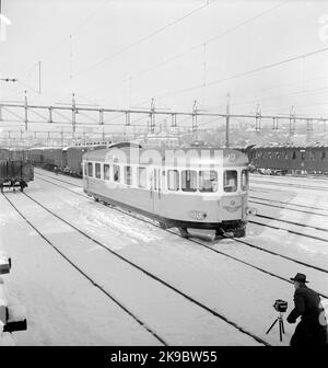 Chemins de fer d'État, SJ YCO6. Voiture avec panier en acier. Les premiers véhicules ont été déposés en circulation régulière en juin 1953. Banque D'Images