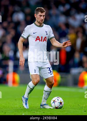 Ben Davies de Tottenham Hotspur en action lors du match du groupe D de l'UEFA Champions League au stade Tottenham Hotspur, Londres. Date de la photo: Mercredi 26 octobre 2022. Banque D'Images