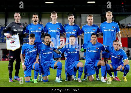 Eindhoven, pays-Bas. 27th octobre 2022. VADUZ - joueurs d'AZ Alkmaar avant le match de l'UEFA Conference League Group E entre le FC Vaduz et AZ au Rheinparkstadion sur 27 octobre 2022 à Vaduz, au Liechtenstein. ANP ED DU POL Credit: ANP/Alay Live News Banque D'Images