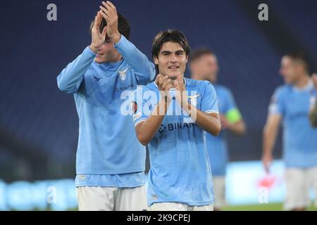 Rome, Italie. 27th octobre 2022. Rome, Italie 27.10.2022:les joueurs de Latium célèbrent la victoire à la fin de la Ligue européenne de l'UEFA 2022-2023, match de football du Groupe F - SS 5, match de football entre SS Lazio et le FC Midtjylland au stade olympique de Rome, Italie. Crédit : Agence photo indépendante/Alamy Live News Banque D'Images