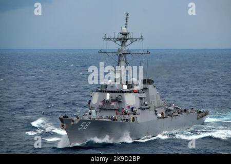 Le destroyer à missiles guidés USS Laboon (DDG 58) U.S. Navy Banque D'Images