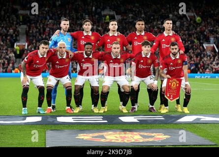 Équipe Manchester United, rangée arrière, de gauche à droite, David de Gea, Victor Lindelof, Diogo Dalot, Casemiro, Cristiano Ronaldo. Rangée avant, de gauche à droite, Lisandro Martinez, Antony, Tyrell Malacia, Christian Eriksen, Alejandro Garnacho et Bruno Fernandes avant le match de l'UEFA Europa League Group E à Old Trafford, Manchester. Date de la photo: Jeudi 27 octobre 2022. Banque D'Images