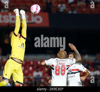 Sao Paulo, Brésil. 27th octobre 2022. Renan pendant un match entre Sao Paulo et Atletico Go à Morumbi à Sao Paulo, Brésil, photo: Fernando Roberto/SPP Sao Paulo x Atletico Go (Fernando Roberto/SPP) crédit: SPP Sport Press photo. /Alamy Live News Banque D'Images