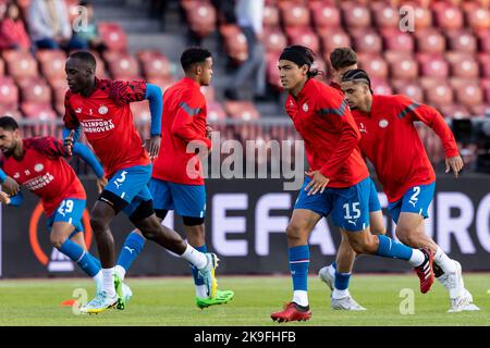 06-10-2022: Sport: FC Zurich contre PSV ZURICH, SUISSE - OCTOBRE 6: Phillipp Mwene (PSV Eindhoven), Jordan Teze (PSV Eindhoven) et Erick Gutierrez ( Banque D'Images