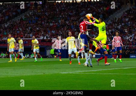 Madrid, España, 09 septembre 2022 M. Gómez (2 Atlético de Madrid) en action avec D. Costa (99 Porto FC) pendant l'UCL entre crédits: SPP Sport presse photo. /Alamy Live News Banque D'Images