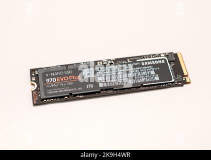 Newcastle UK: 16th Oct 2022: Gros plan d'un disque dur SSD Samsung NVME très rapide Banque D'Images