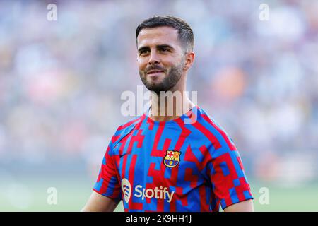 BARCELONE - AOÛT 28 : Pjanic en action pendant le match LaLiga entre le FC Barcelone et le Real Valladolid au stade Spotify Camp Nou sur 28 août, 20 Banque D'Images