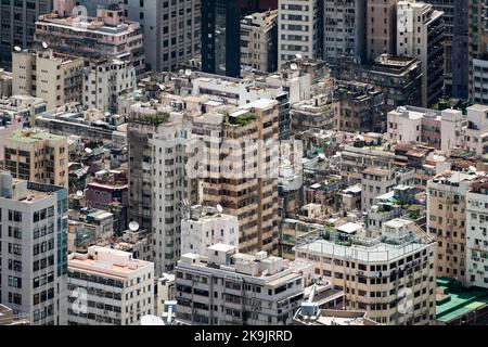 Le développement résidentiel à haute densité dans la partie ancienne de Yau Ma Tei, Kowloon, Hong Kong Banque D'Images