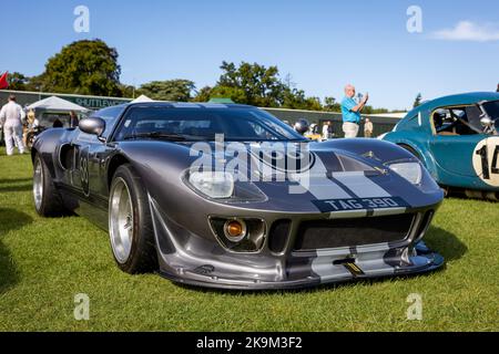 2009 voiture de course CAV GT 'TAG 390' exposée au salon de l'aéronautique de la Journée de la course qui s'est tenu à Shuttleworth le 2nd octobre 2022 Banque D'Images