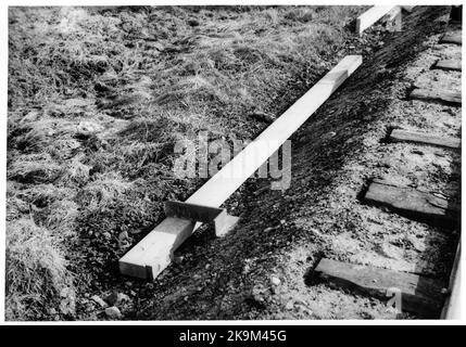 Détails, tout en travaillant sur le levage de poteaux en béton. Banque D'Images