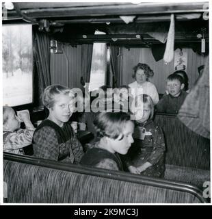 Transport d'enfants de Finlande dans le cadre de l'évacuation des enfants pendant la guerre. Banque D'Images