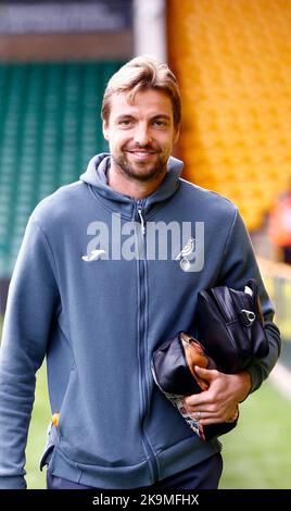 Norwich, Royaume-Uni. 29th octobre 2022. Tim Krul, de Norwich City, arrive au sol avant le match de championnat Sky Bet entre Norwich City et Stoke City sur Carrow Road sur 29 octobre 2022, à Norwich, en Angleterre. (Photo par Mick Kearns/phcimages.com) crédit: Images de la SSP/Alamy Live News Banque D'Images