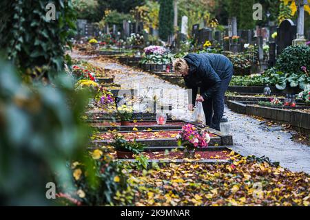 Brno, République tchèque. 29th octobre 2022. Le cimetière central de Brno en photo avant la Journée des All Souls, à 29 octobre 2022, à Brno, République tchèque. Crédit : Patrik Uhlir/CTK photo/Alay Live News Banque D'Images