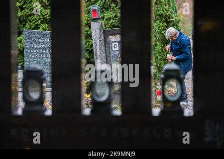 Brno, République tchèque. 29th octobre 2022. Le cimetière central de Brno en photo avant la Journée des All Souls, à 29 octobre 2022, à Brno, République tchèque. Crédit : Patrik Uhlir/CTK photo/Alay Live News Banque D'Images