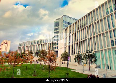Bâtiment principal devant la City of Glasgow College, 190 Cathedral St, Glasgow G4 0RF Banque D'Images