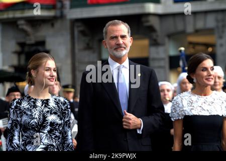 Oviedo, Espagne. 28th octobre 2022. La famille royale espagnole arrive au théâtre Campoamor pour la cérémonie des Princes Awards 2022 à Oviedo, Asturias, Espagne, sur 28 octobre 2022. (Photo de Mercedes Menendez/Pacific Press/Sipa USA) crédit: SIPA USA/Alay Live News Banque D'Images