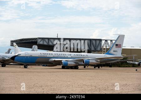 Un Boeing VC-137B Stratoliner Presidential support Aircraft en exposition au Musée de l'air et de l'espace de Pima Banque D'Images