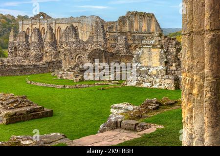 Abbaye de Riveaulx, Yorkshire du Nord, Angleterre, Royaume-Uni Banque D'Images