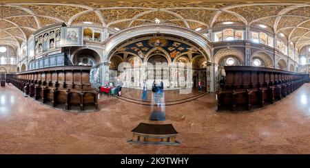 Vue panoramique à 360° de Milan Lombardie Italie. La salle des religieuses à l'intérieur de l'église San Maurizio al Monastero Maggiore