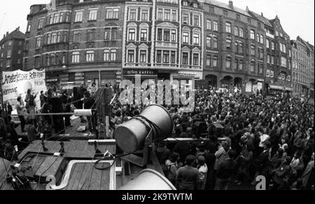 Le Red Dot Workers' Festival, un événement de groupes de gauche sur 18. 9. 1971 à Hanovre, est devenu une rencontre des opposants des transports publics Banque D'Images